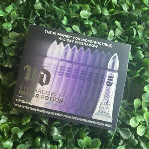 Urban Decay Eyeshadow Primer Potion